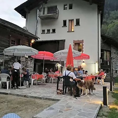 La Cascata Hotel Augio