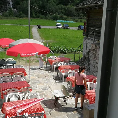 Szálloda La Cascata